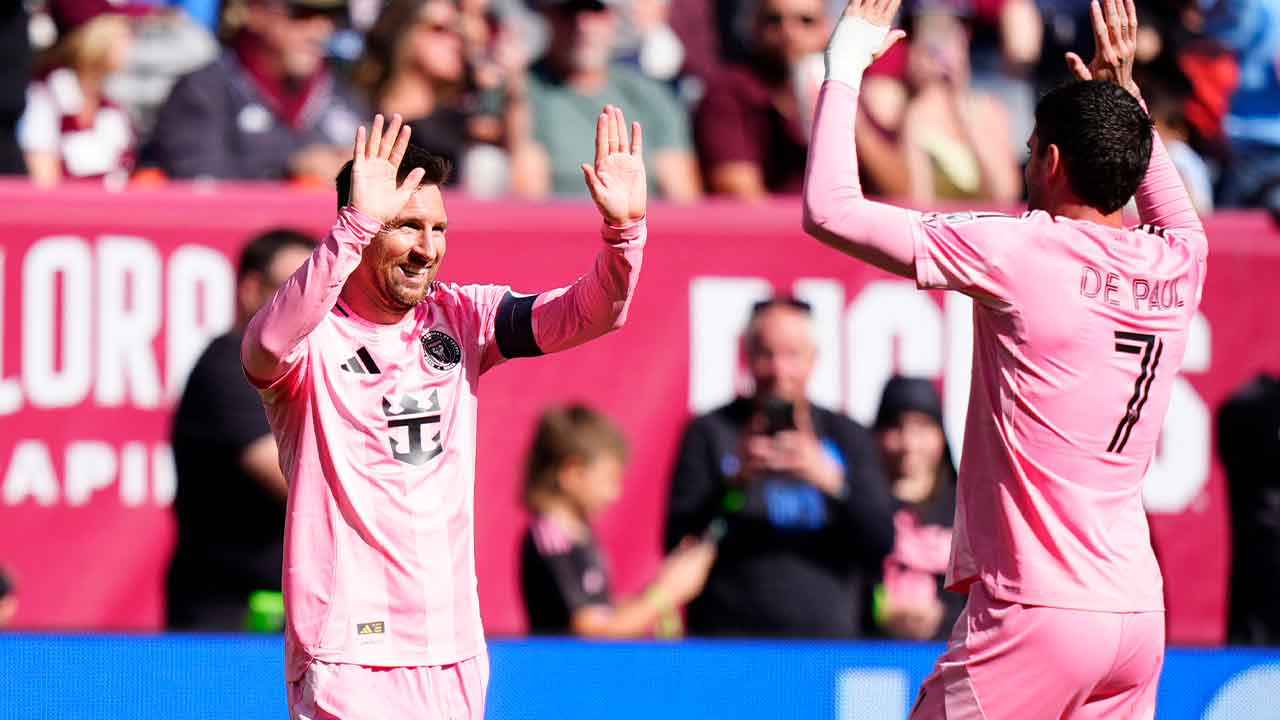 মেসির জোড়া গোলে টেবিলে বড় লাফ মিয়ামির