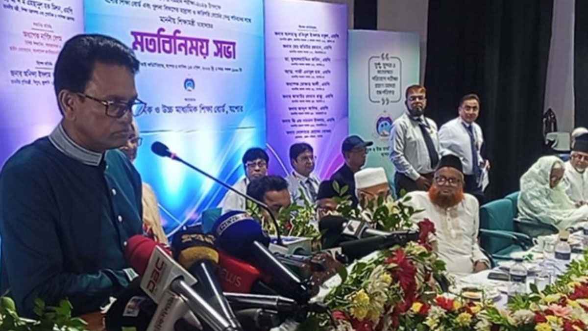 এক মুরগি তিনবার জবাই করা চলবে না: শিক্ষামন্ত্রী