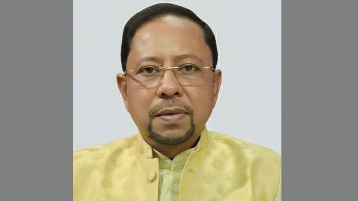 সাবেক শিক্ষা উপমন্ত্রী গোলাম সারোয়ার মারা গেছেন