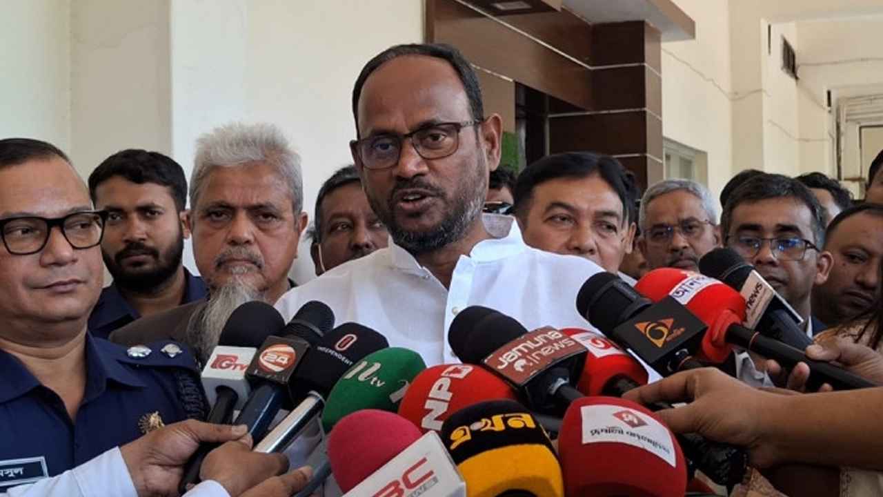 ‘কৃষক কার্ড’ একটি যুগান্তকারী পদক্ষেপ: প্রতিমন্ত্রী টুকু