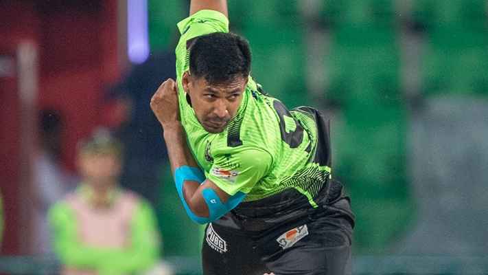 ডট বলের রেকর্ডে এলিট ক্লাবে মুস্তাফিজ 