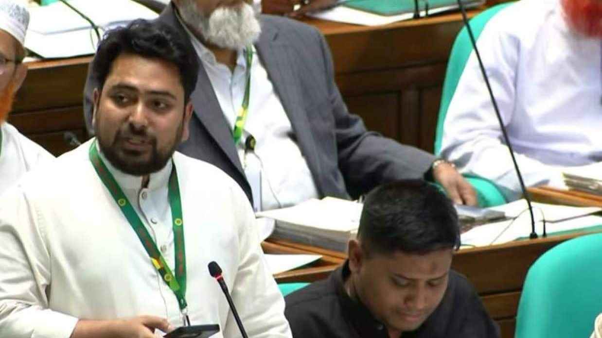 সংসদে রাষ্ট্রপতির ভাষণের ওপর আলোচনা বাদ দেওয়ার প্রস্তাব নাহিদের