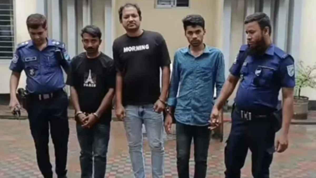 অতিরিক্ত পুলিশ সুপারের নামে টাকা নেওয়ার অভিযোগে গ্রেফতার ৩