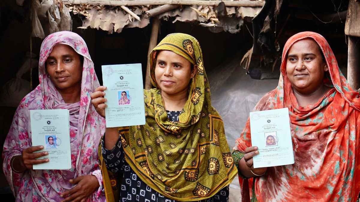 নাটোরে চেয়ারম্যানের বিরুদ্ধে ২৪৭ উপকারভোগী নারীর চাল আত্মসাতের অভিযোগ