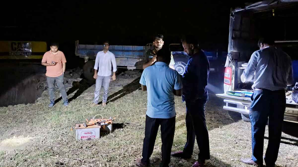 নাটোরে কৃষিজমিতে পুকুর খননের অপরাধে ৫০ হাজার টাকা জরিমানা