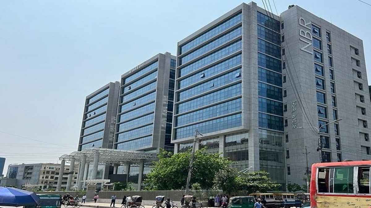 স্বয়ংক্রিয় অডিটে ৭২ হাজারের বেশি আয়কর রিটার্ন বাছাই