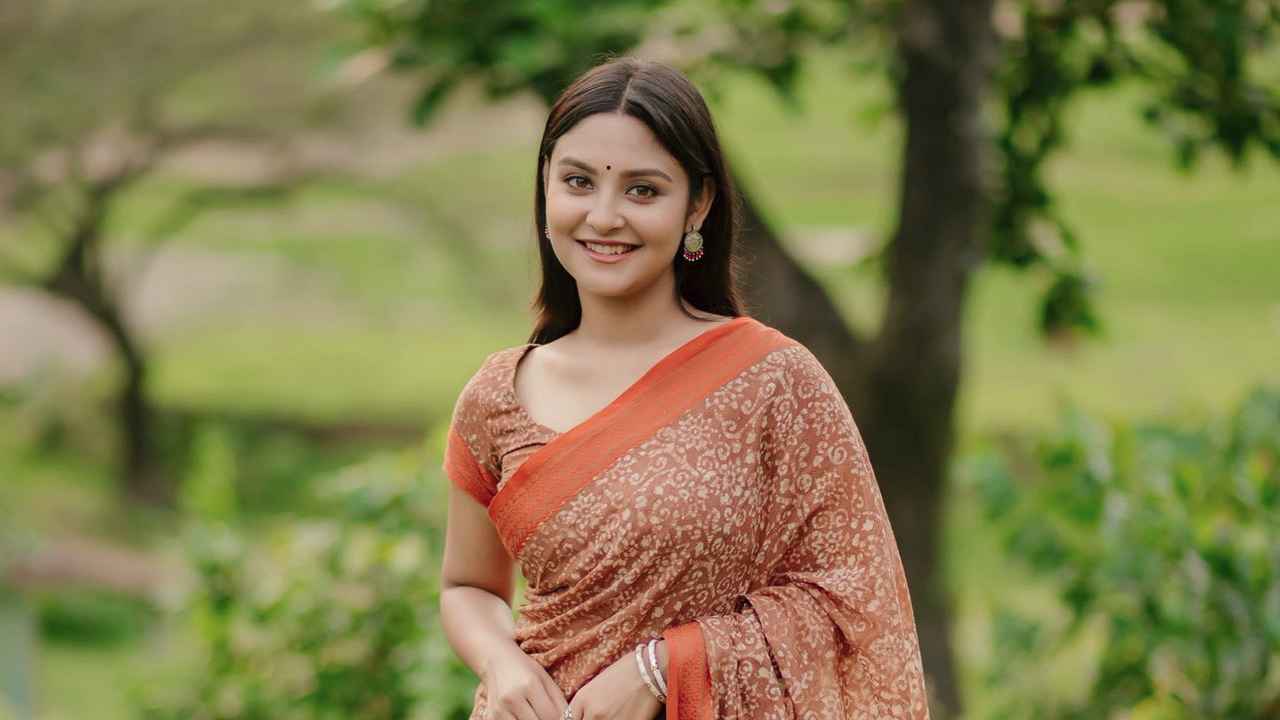 সোশ্যাল মিডিয়ার কারণে উৎসবের আনন্দ কমে যাচ্ছে: নিহা