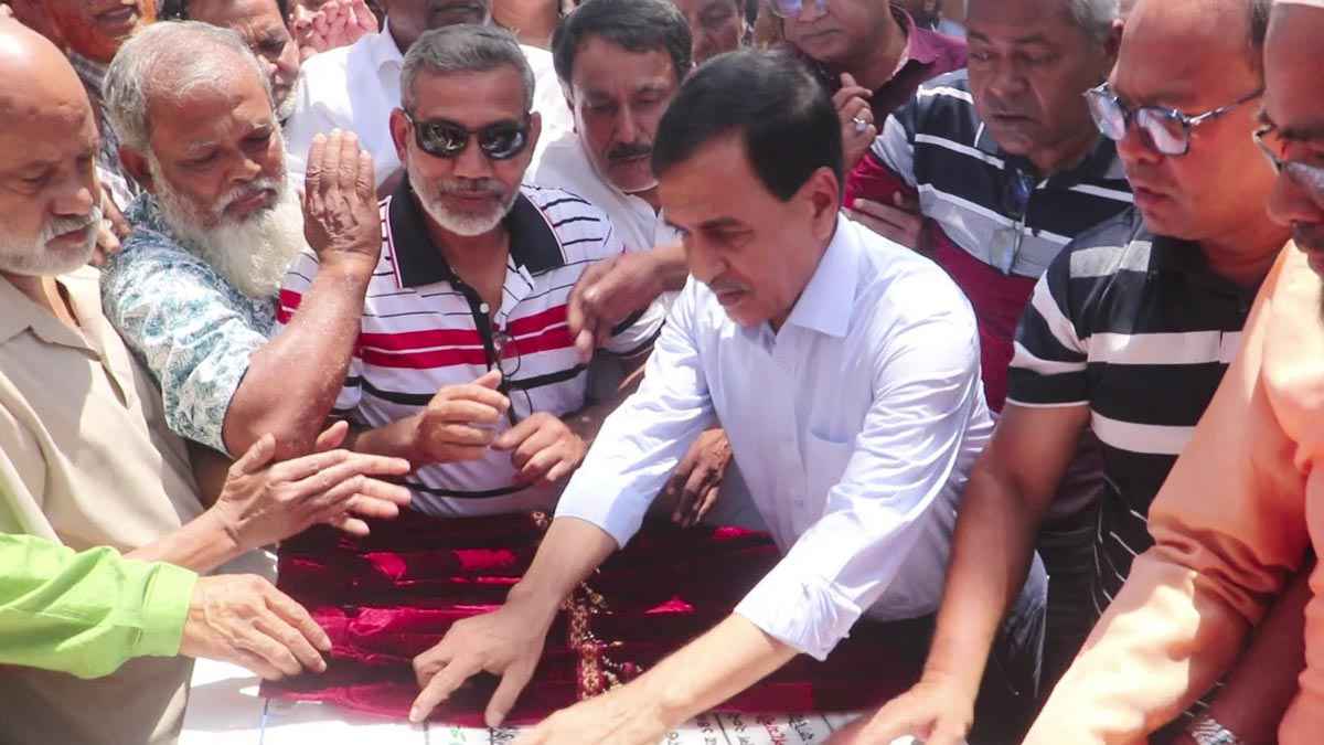 সোনারগাঁয়ে ২৮ মামলার আসামি ‘শীর্ষ সন্ত্রাসী কাইল্লা রক্সি’ গ্রেফতার