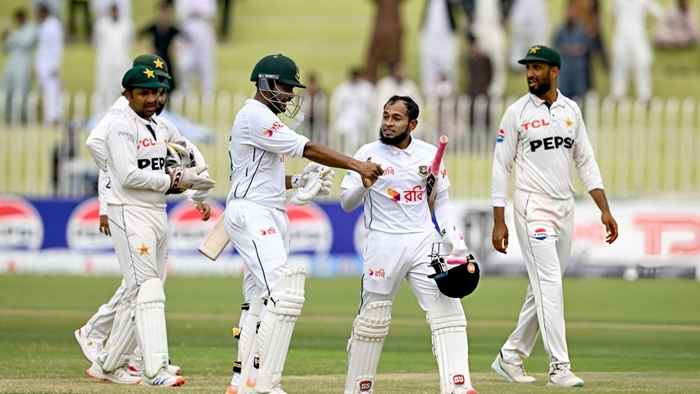 পাঁচ বছর পর লাল বলের সিরিজ খেলতে বাংলাদেশে আসছে পাকিস্তান
