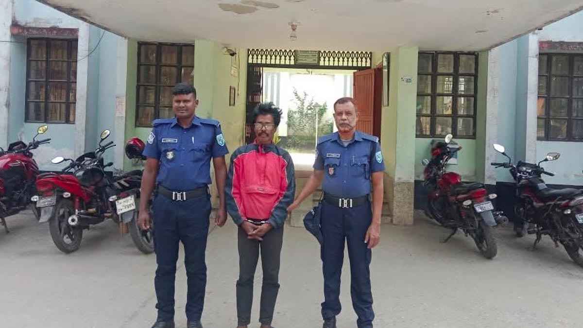 আটোয়ারীতে মাদক কারবারিকে ৬ মাসের কারাদণ্ড