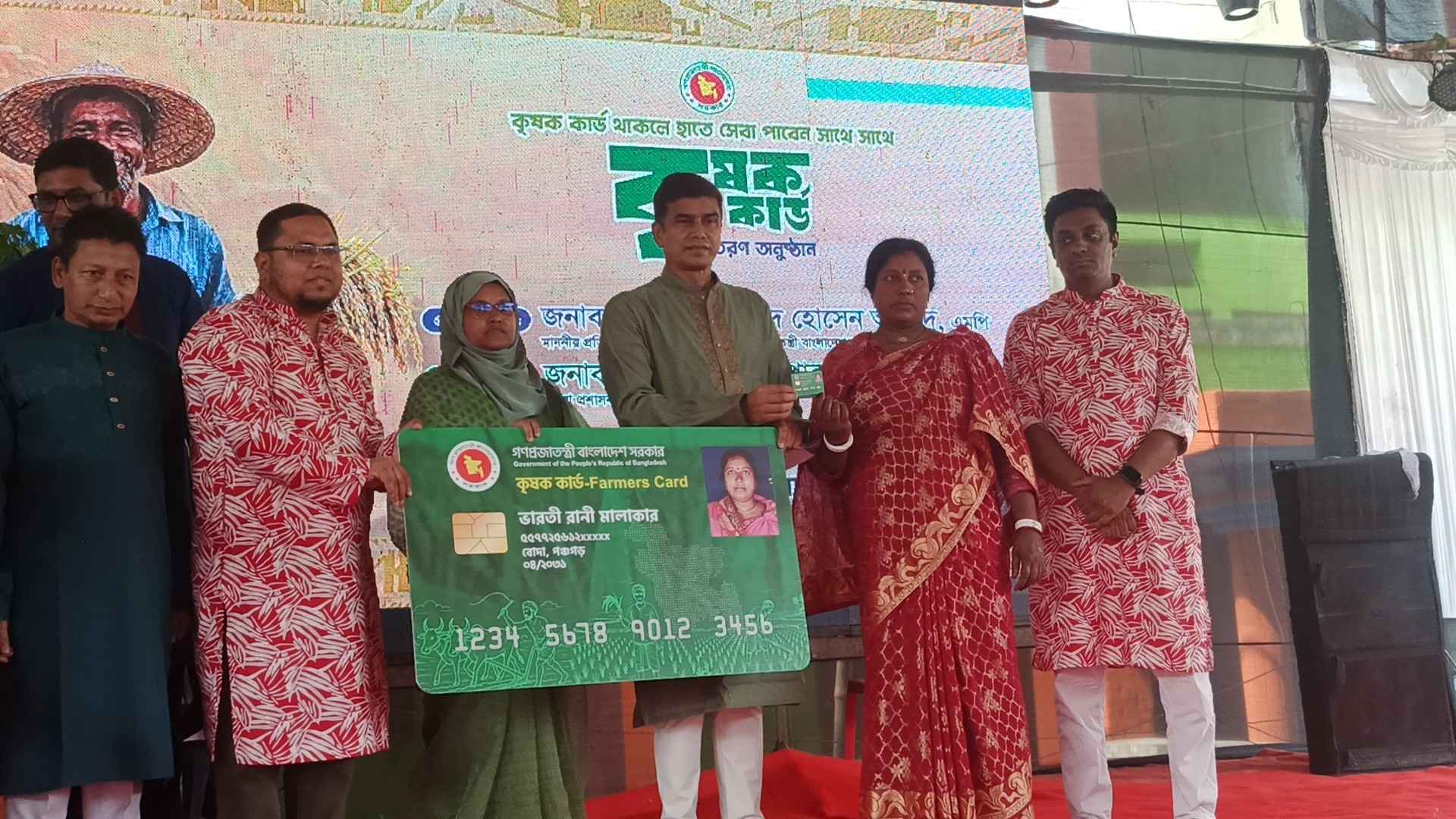 কৃষক ও ফ্যামিলি কার্ড দলমত নির্বিশেষে পাবে: পানি সম্পদ প্রতিমন্ত্রী