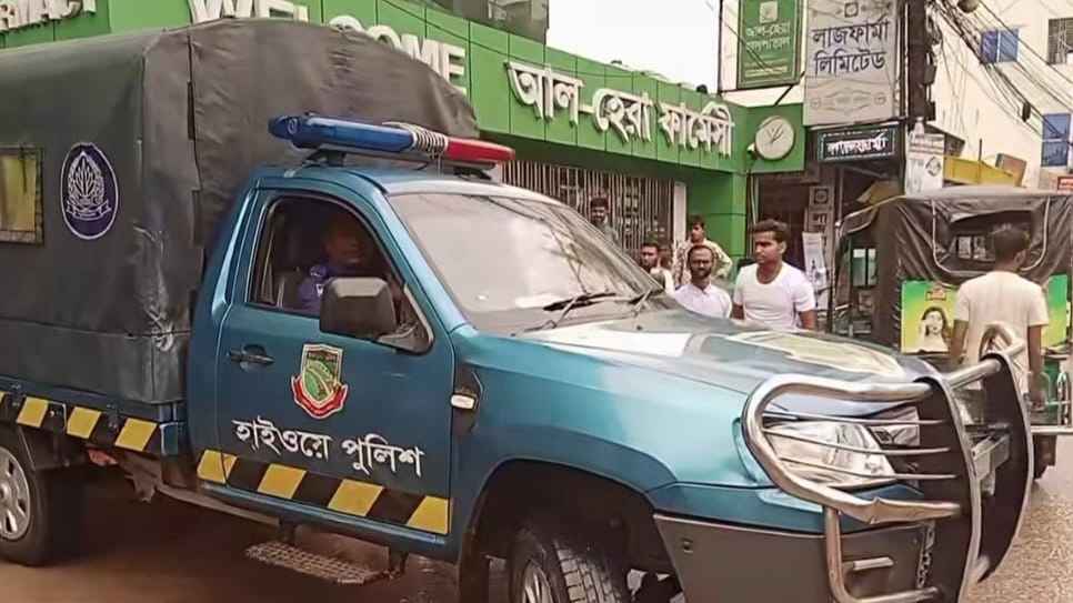 শ্রীপুরে ট্রাক-সিএনজি সংঘর্ষ, ৫ এসএসসি পরীক্ষার্থী আহত