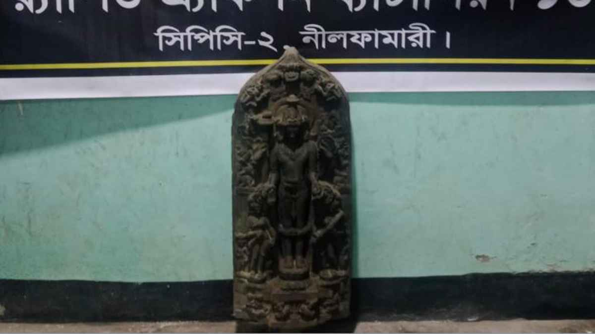 পঞ্চগড়ে ৮৭ লাখ টাকা মূল্যের কষ্টিপাথরের বিষ্ণু মূর্তি উদ্ধার, গ্রেফতার