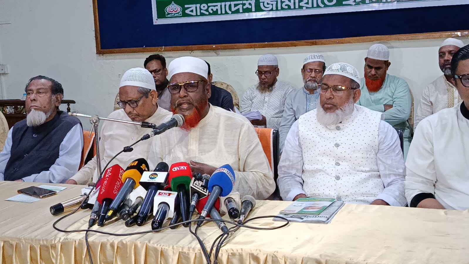 বিএনপি ফ্যাসিবাদী শাসনের দিকে ধাবিত হচ্ছে: গোলাম পরওয়ার