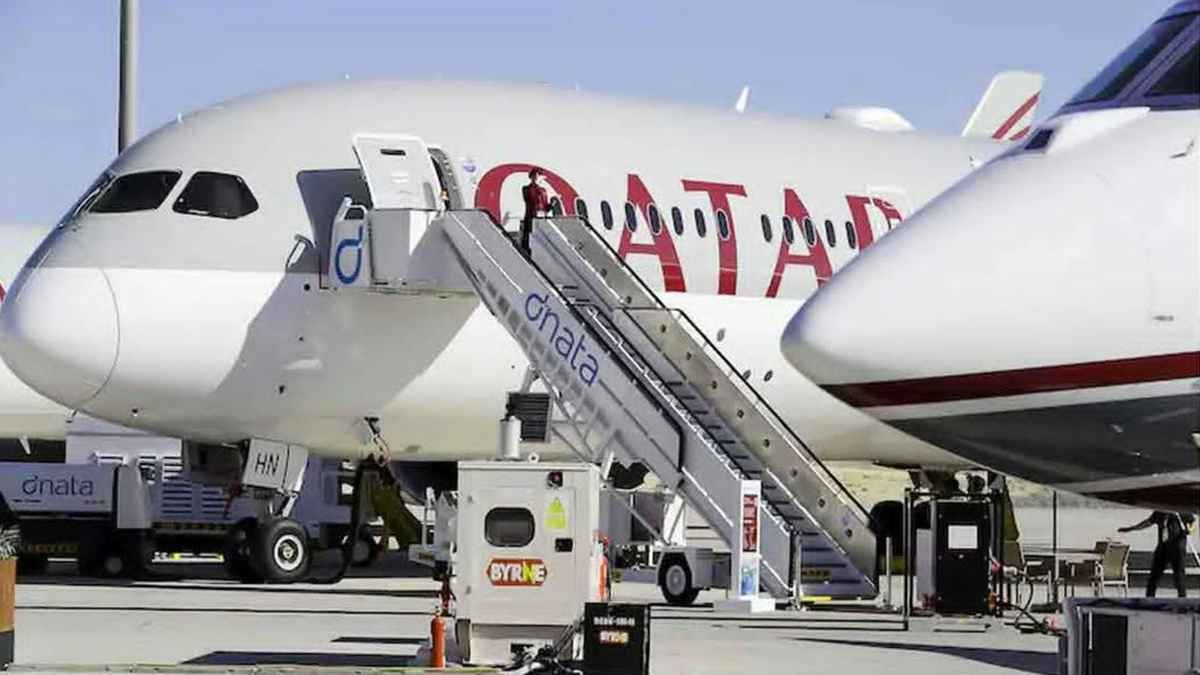 বিমান চলাচল শুরু করছে কাতার