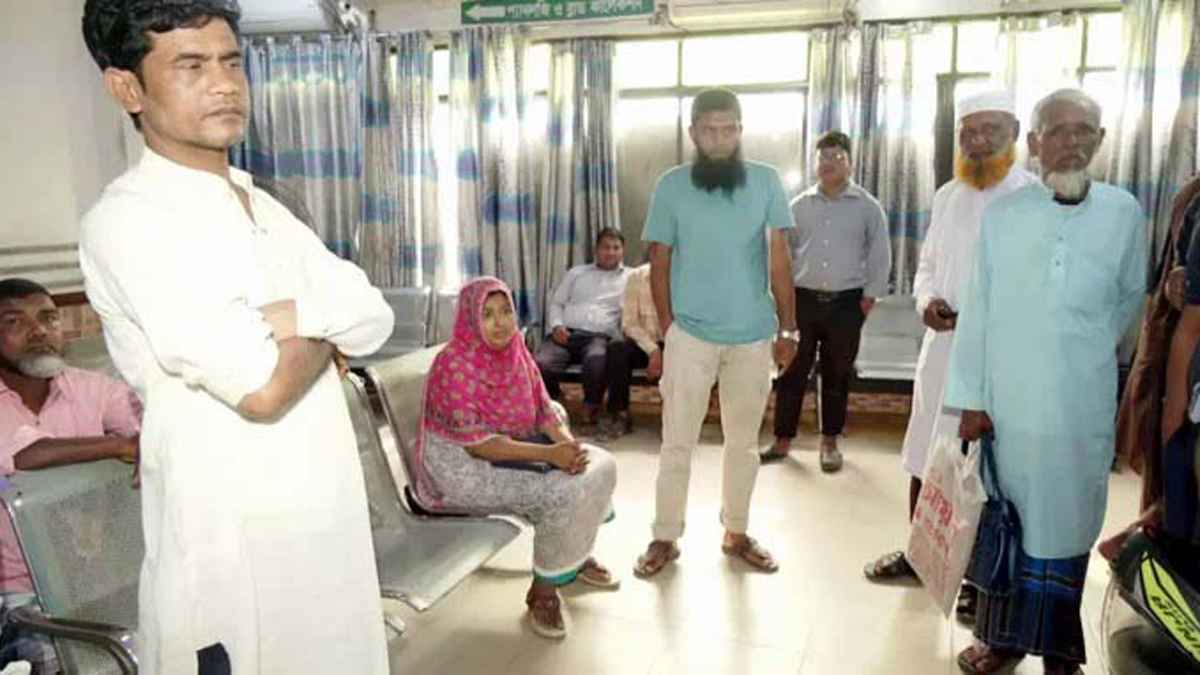 রংপুরে চিকিৎসকের বিরুদ্ধে রোগীর পেটে ‘গজ কাপড়’ রেখে সেলাইয়ের অভিযোগ