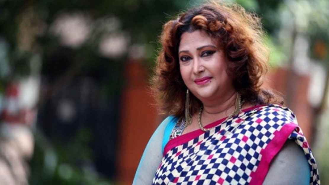 মনোনয়ন না পেয়ে ক্ষুব্ধ রিনা খান, যা লিখলেন ফেসবুকে 