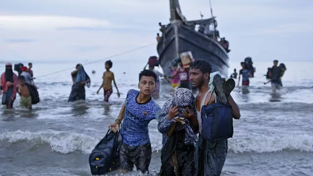 সমুদ্রপথে রোহিঙ্গাদের মৃত্যুর রেকর্ড 