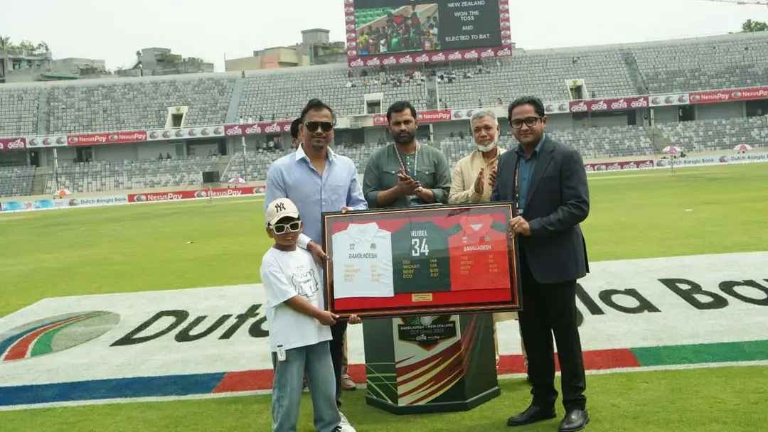 রুবেলকে বিসিবির সম্মাননা, কোচ সারোয়ার ইমরানকে স্মরণ সাবেক পেসারের 