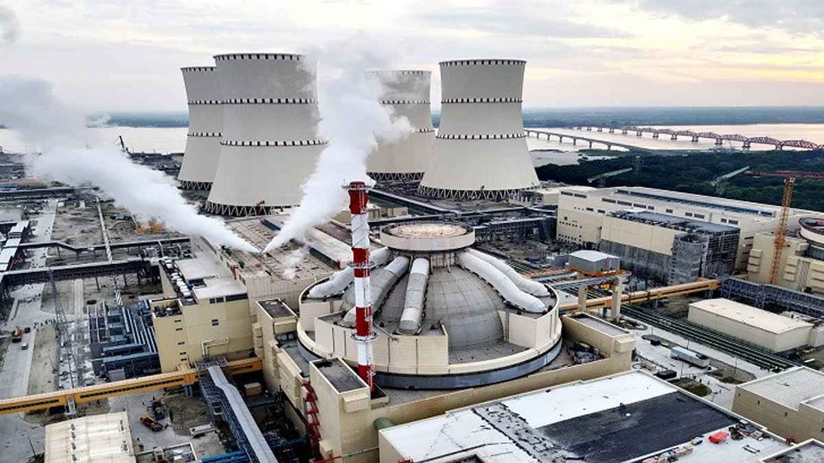 নতুন মাইলফলকের সামনে দাঁড়িয়ে রূপপুর পারমাণবিক বিদ্যুৎকেন্দ্র!