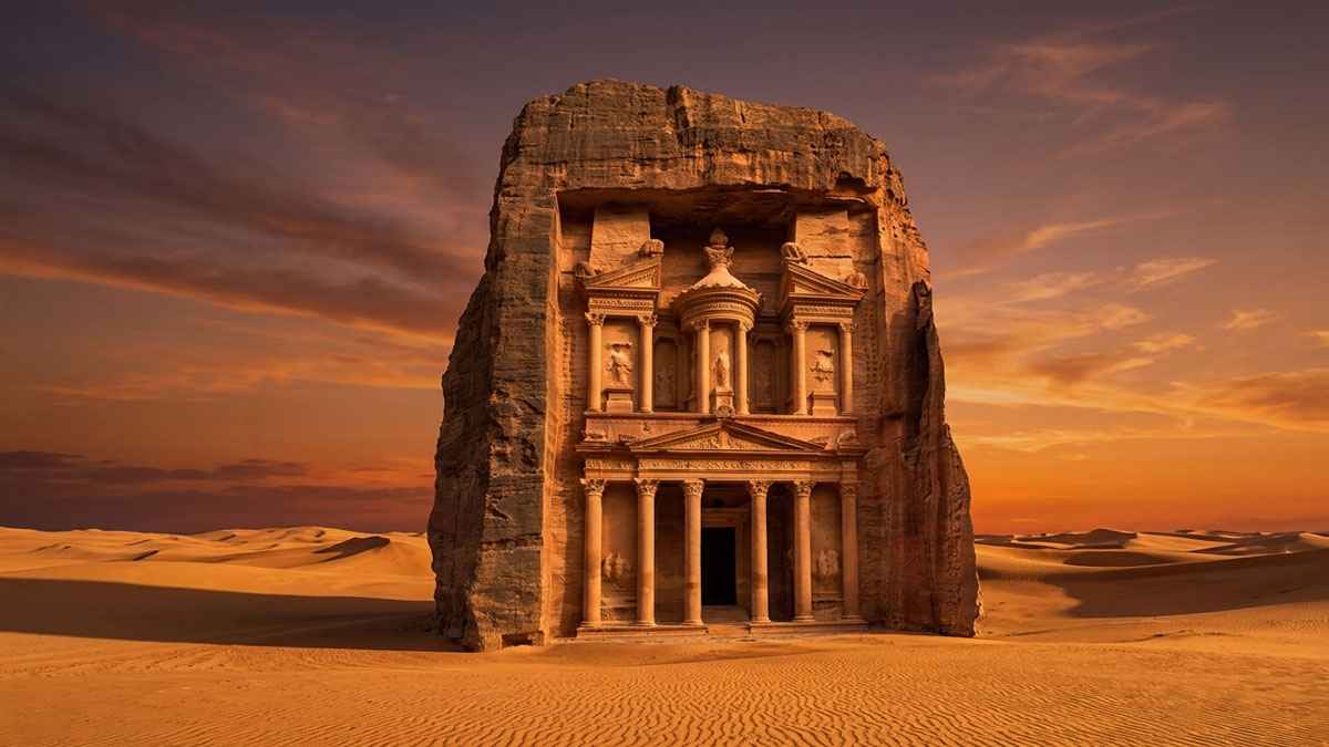 ধ্বংসপ্রাপ্ত সামুদ জাতির পাথুরে নগরী আজও বিস্ময়