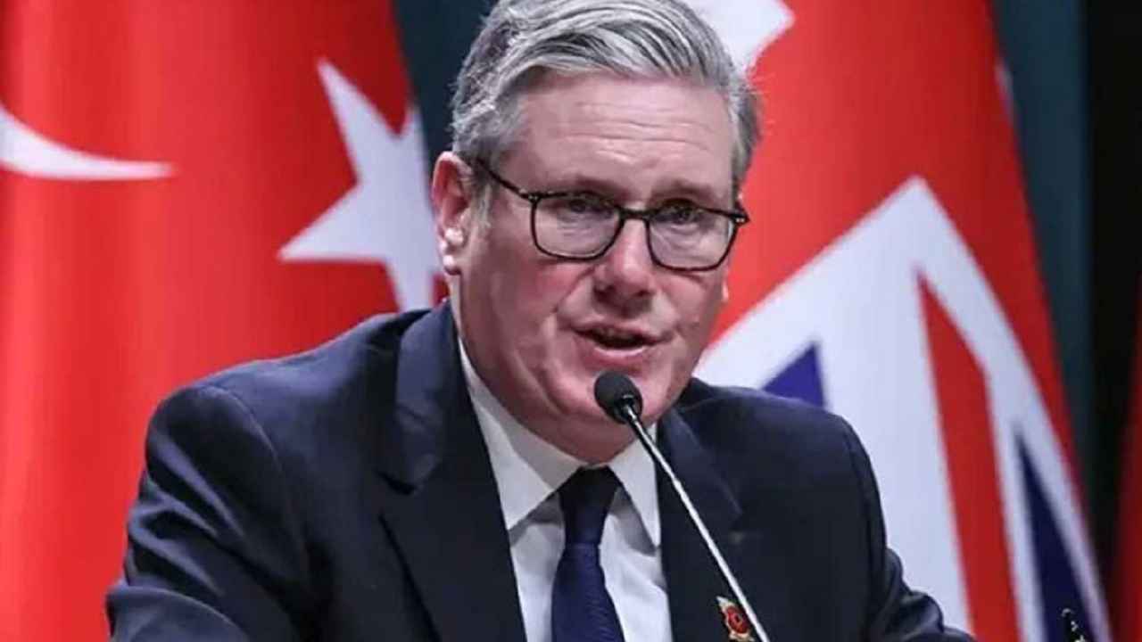 হরমুজ প্রণালী চালু করতে ৩৫ দেশ নিয়ে বসছে যুক্তরাজ্য