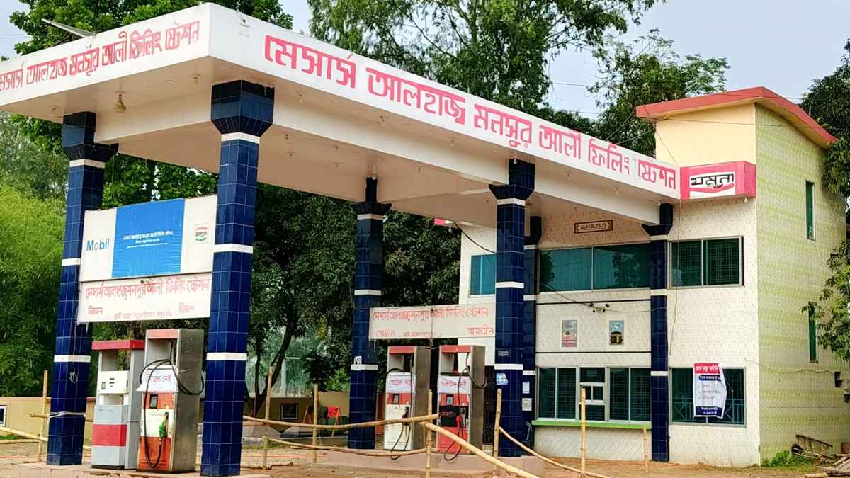 ঠাকুরগাঁওয়ে পাম্পে তেল উধাও: ভোর রাতে সিন্ডিকেটের দৌরাত্ম্যের অভিযোগ