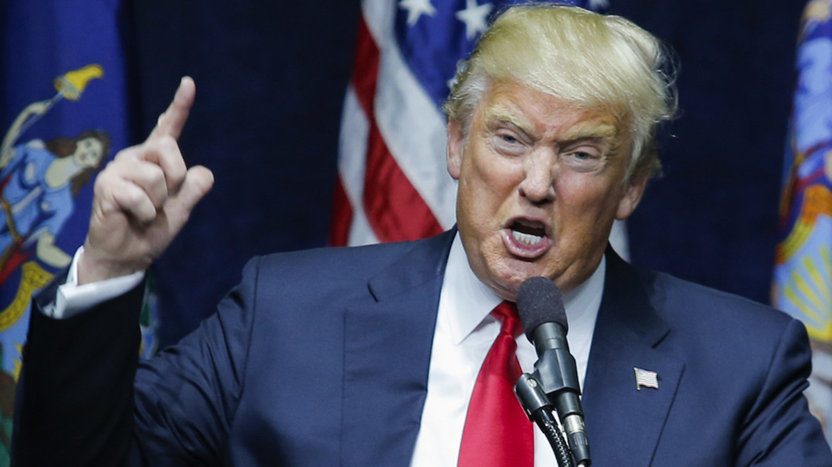 অবরোধ ভাঙার চেষ্টা করলেই ইরানি জাহাজ ধ্বংস করা হবে: ট্রাম্প