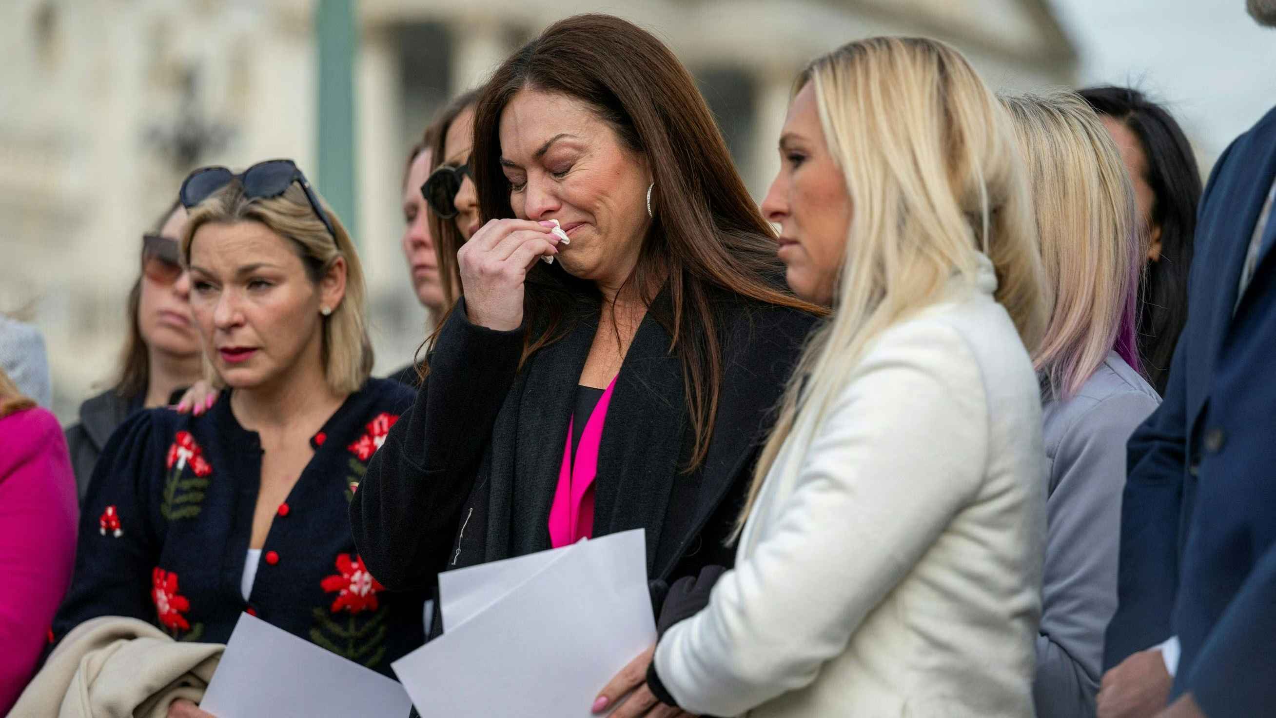 এপস্টেইন ফাইলসের আরও ভয়ংকর তথ্য ফাঁস