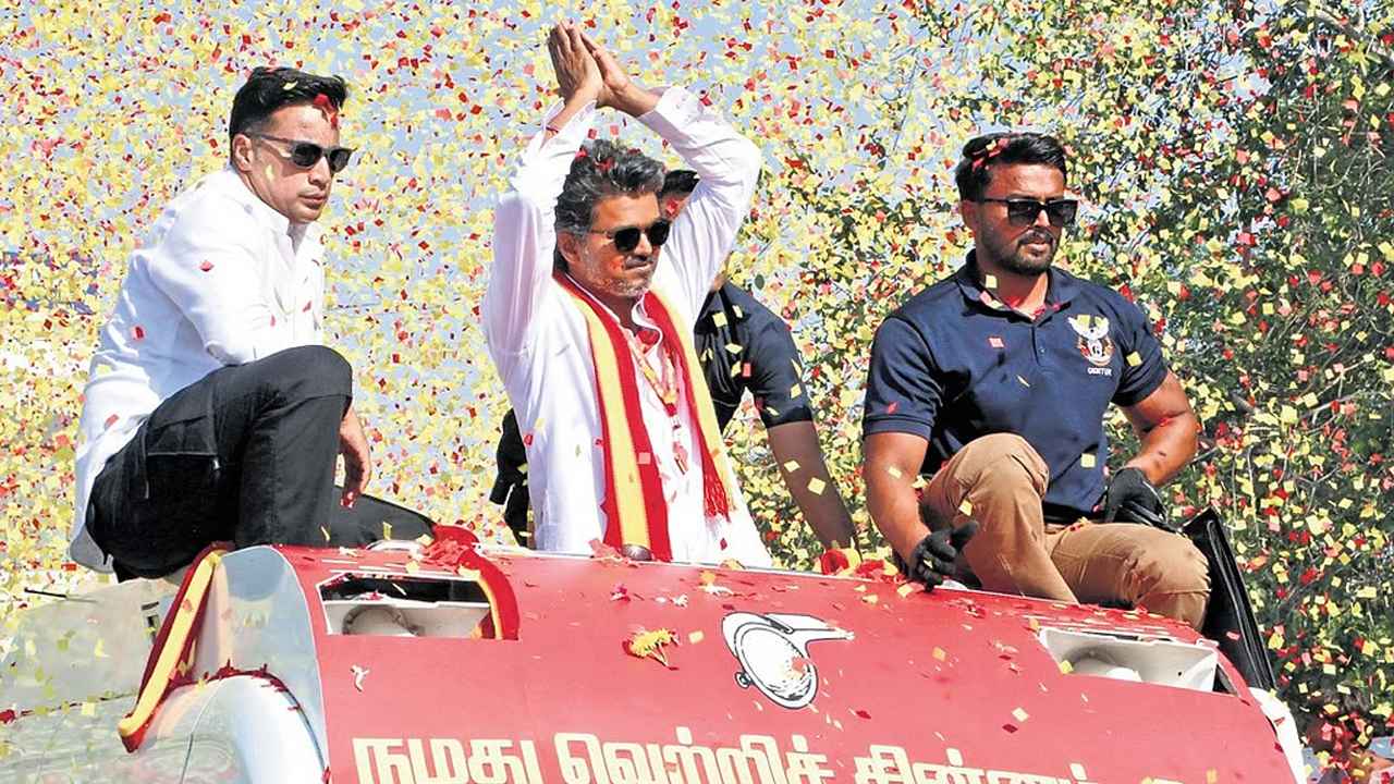 শিশুদের দিয়ে ভোট আদায়ের চেষ্টা, বিজয়ের বিরুদ্ধে আইনি ব্যবস্থা