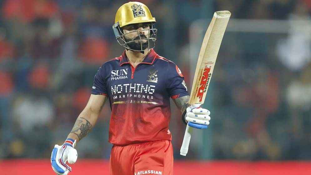 রোহিতের রেকর্ড ভেঙে শীর্ষে কোহলি