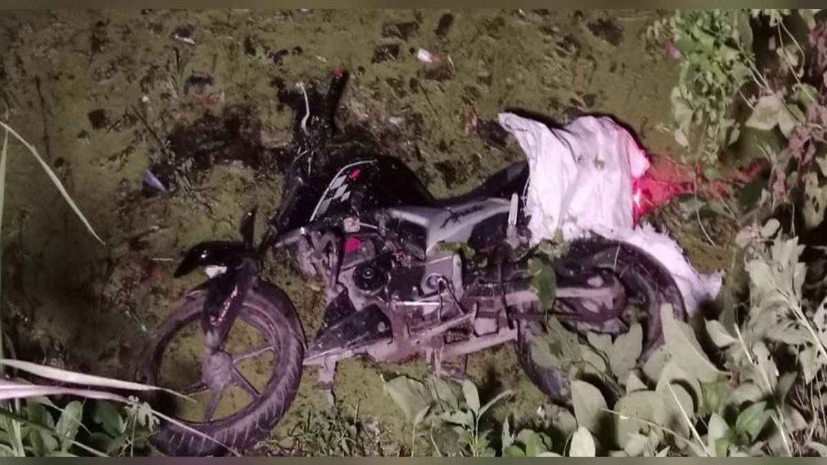 ফরিদপুরে মোটরসাইকেলের ধাক্কায় প্রাণ গেল সাইকেলচালকের