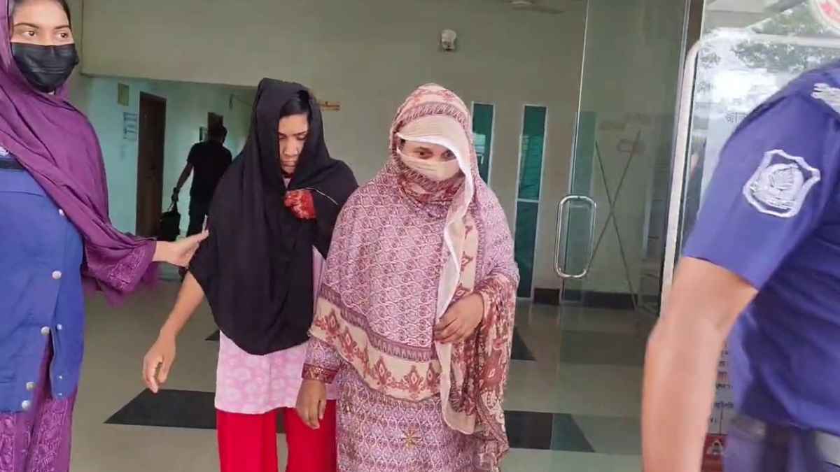 পর্নো ভিডিও করে ইন্টারনেটে ছড়িয়ে দেয়ার অভিযোগ, নারীসহ গ্রেফতার ৪