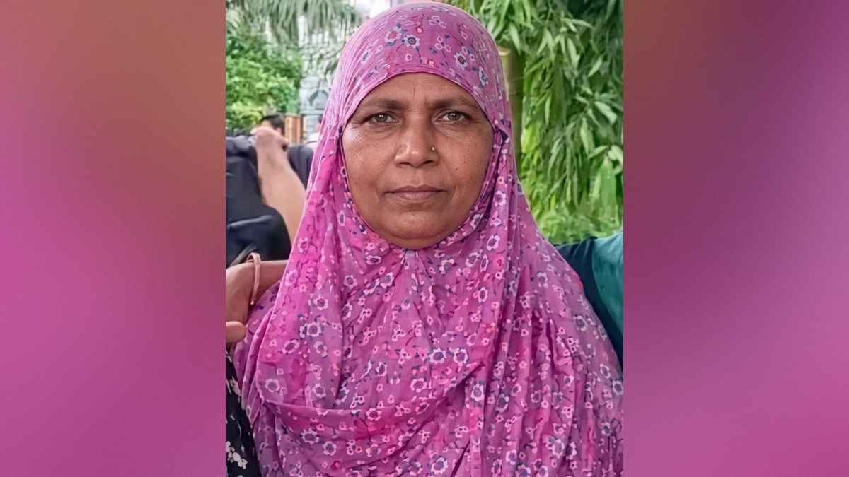 দেখতে এসে মাকে পেলেন না মেয়ে, ঘরে পেছনে মিলল ৯ টুকরো লাশ