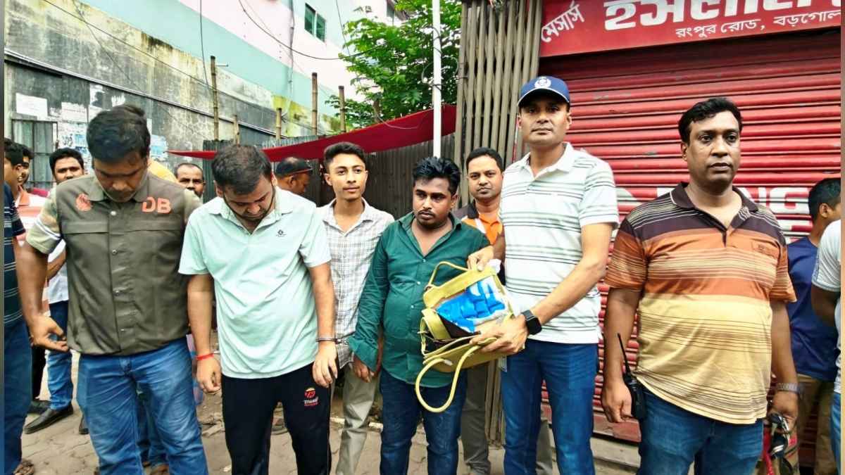 এক হাজার ইয়াবাসহ ২ মাদক কারবারি গ্রেফতার