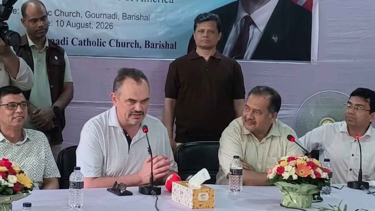 ‘সব ধর্মের মানুষের সমান মর্যাদায় বিশ্বাস করে যুক্তরাষ্ট্র’