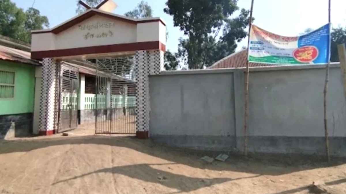 সিরাজগঞ্জে ১৩ মাদরাসায় পাস করেনি কেউ