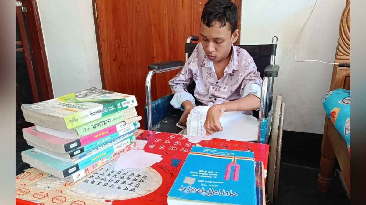 প্রতিবন্ধী নিরব পেল জিপিএ ফাইভ, মা-বাবার কপালে চিন্তার ভাঁজ