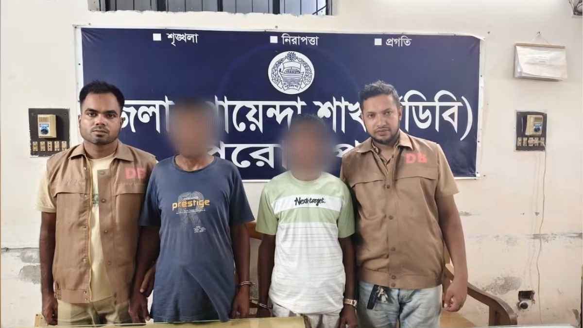 পিরোজপুরে ১০০ ইয়াবাসহ দুই মাদক কারবারি আটক