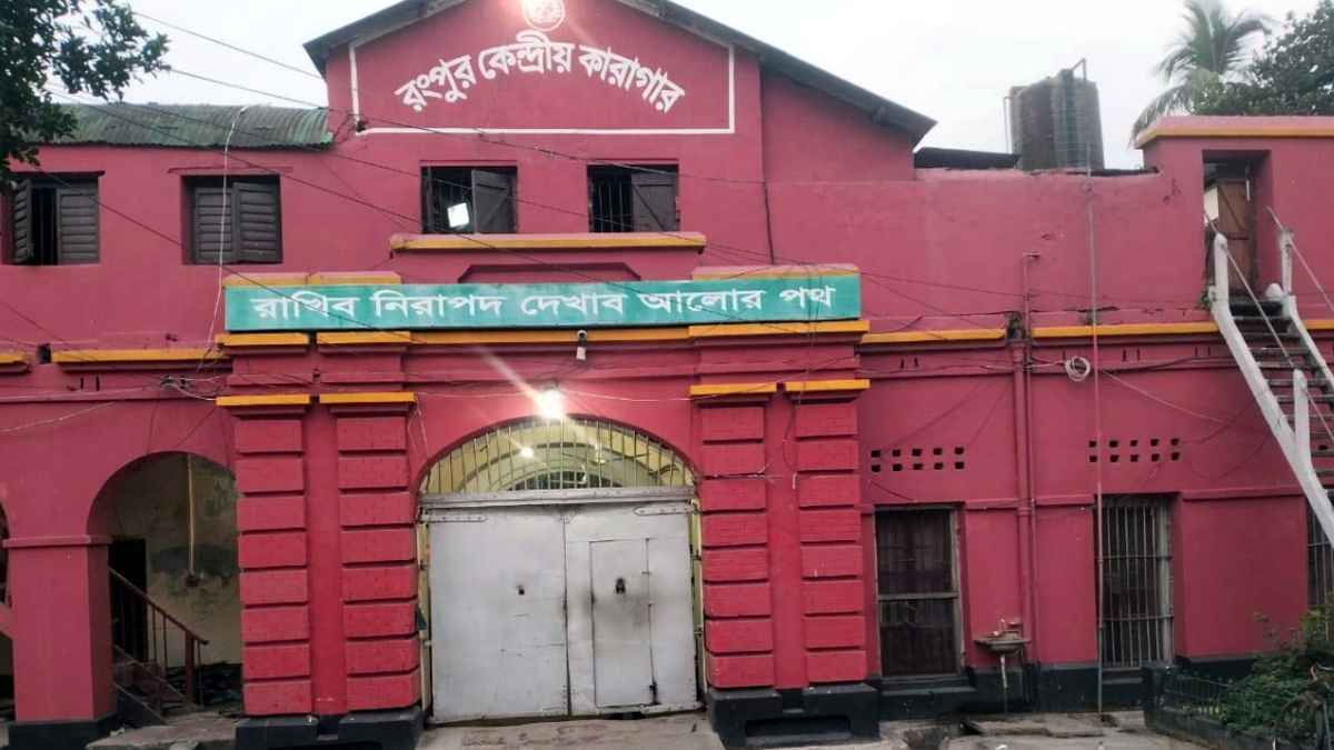 রংপুরে ৪ খুন: দুই দিন জেলগেটে সিদ্ধার্থ-মুগ্ধকে জিজ্ঞাসাবাদের অনুমতি