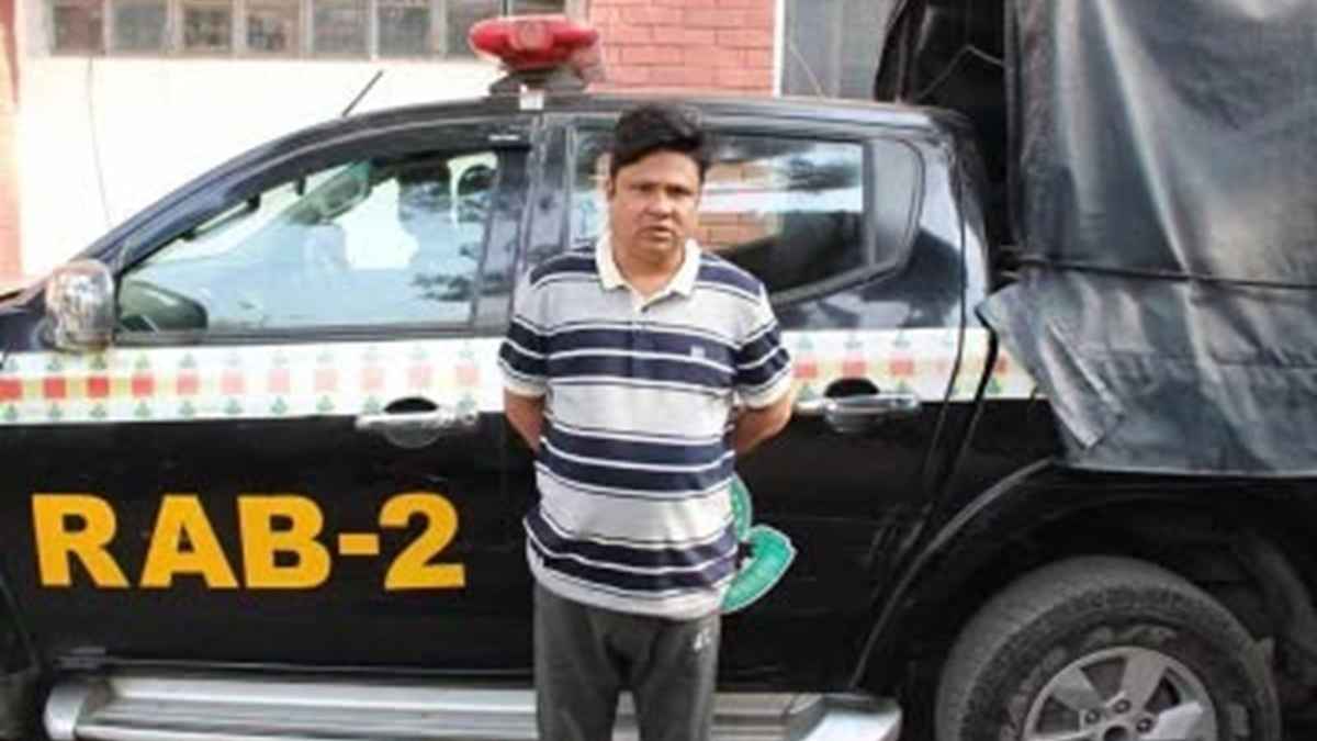 গোপন আস্তানায় র্যাবের হানা, জেনেভা ক্যাম্পের চুয়া সেলিম গ্রেফতার