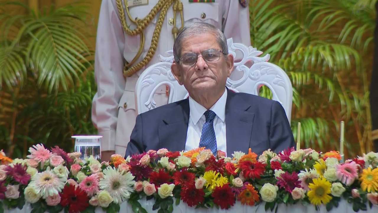 Fakhrul33