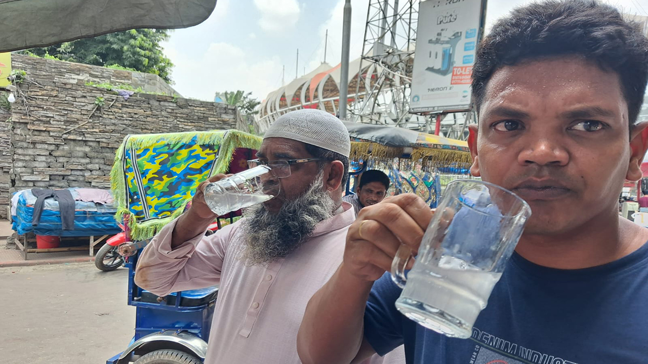Hot_temperatures_cause_citizen_suffering_1