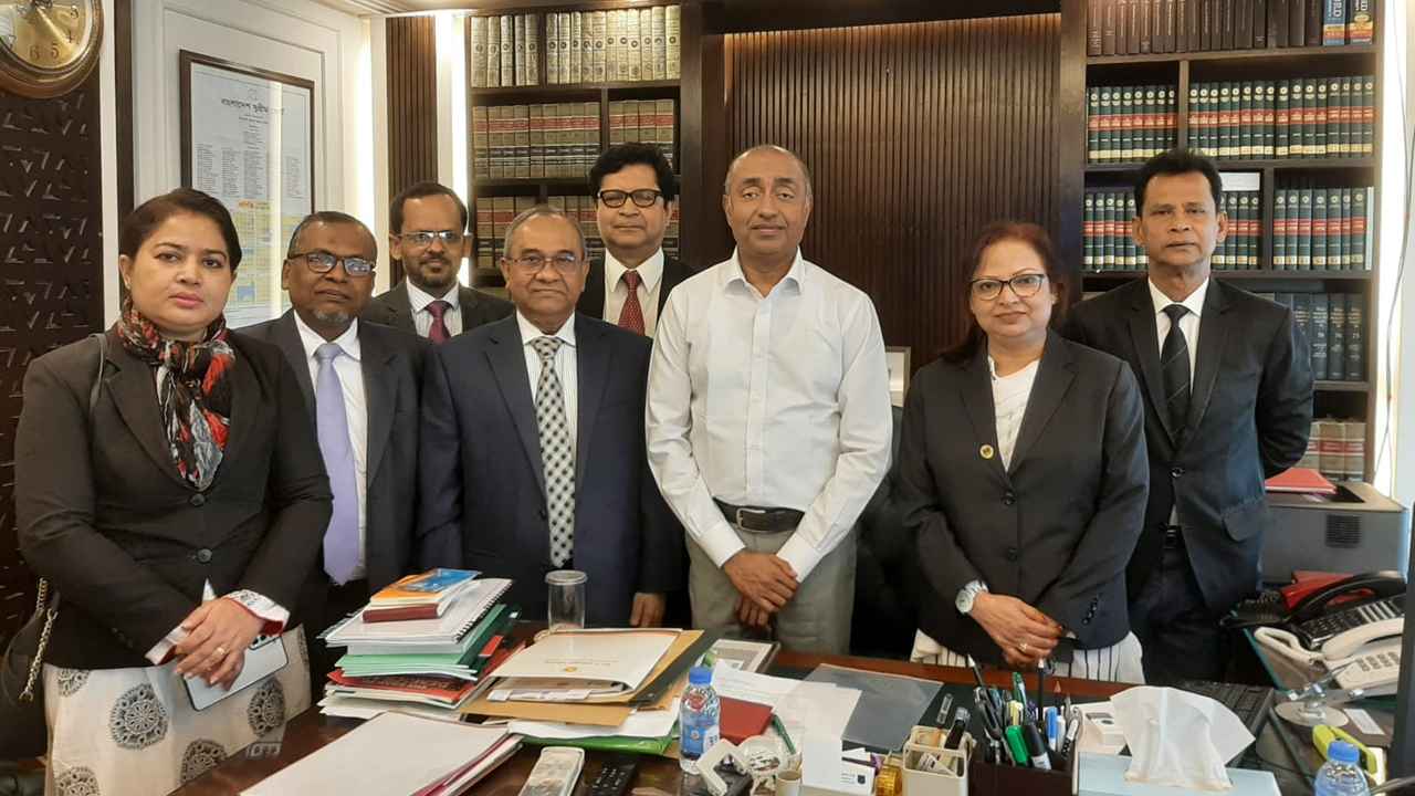 প্রবাসীদের আইনি সুরক্ষায় ‘প্রবাসী ট্রাইব্যুনাল’ গঠনের প্রস্তাব
