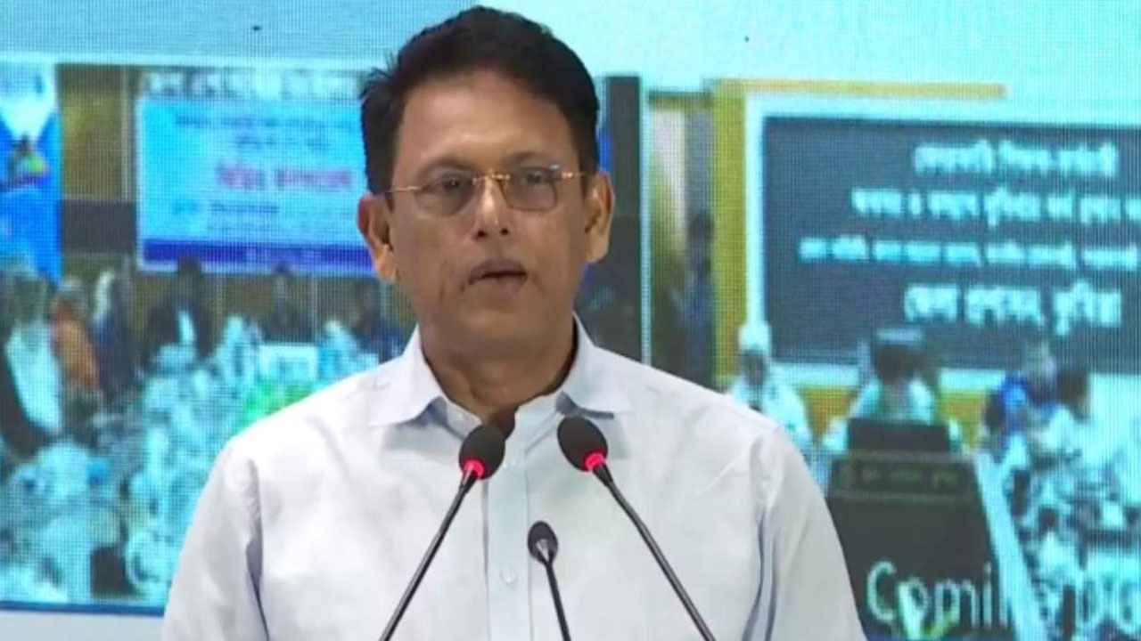১ লাখ ২৩ হাজার বেসরকারি শিক্ষককে অবসর-কল্যাণ ভাতা দেওয়া শুরু