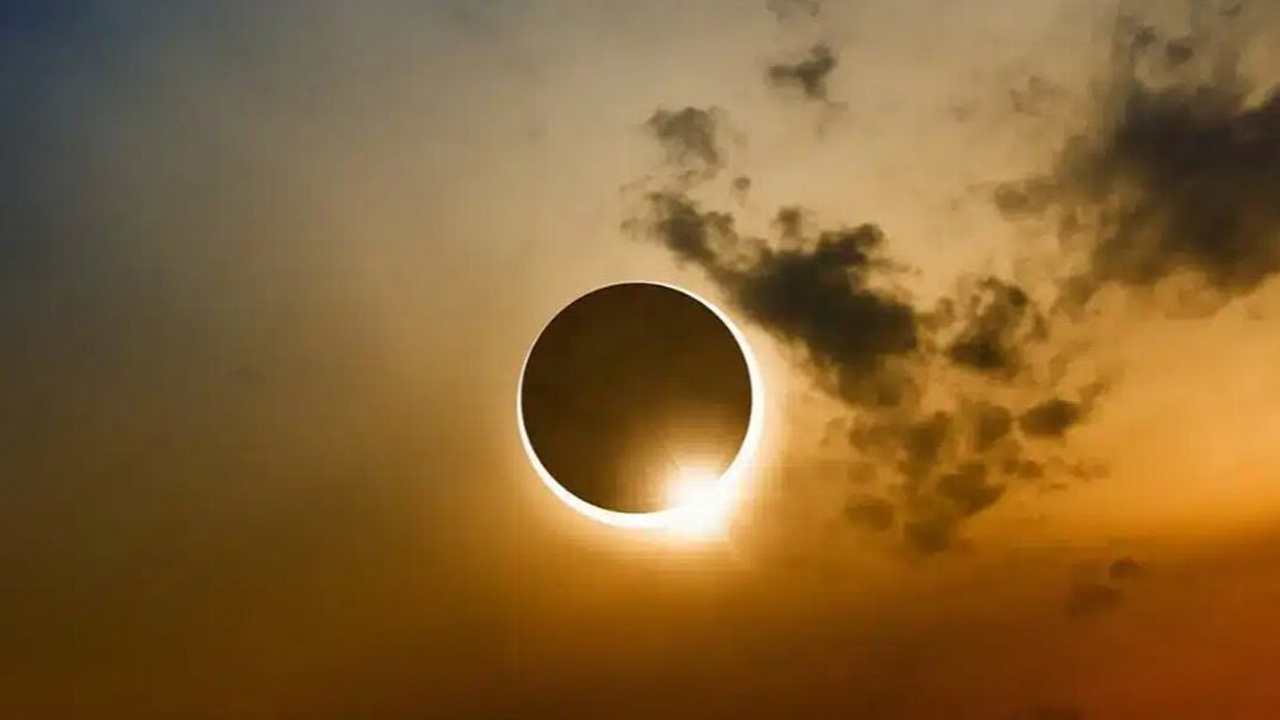 Total_solar_eclipse_1 Total_solar_eclipse_1