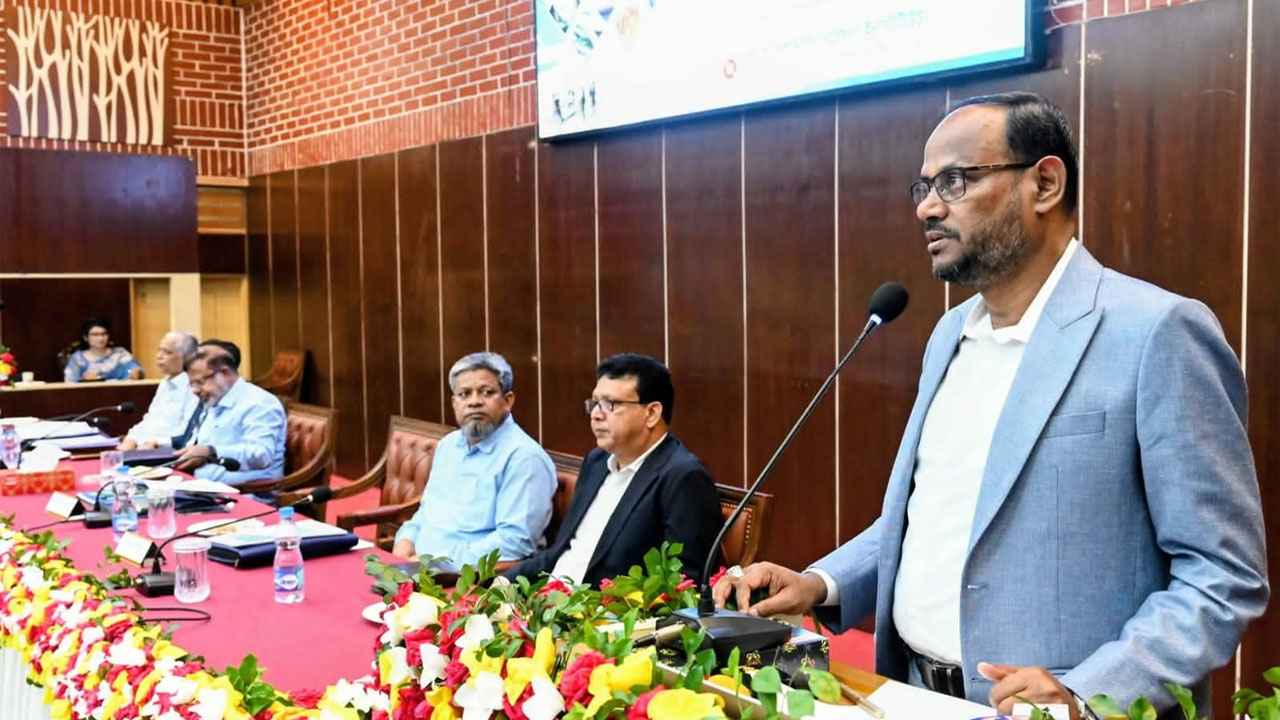 মাছের আবাসস্থল রক্ষায় নদীর সঙ্গে খালের সংযোগ পুনঃস্থাপন জরুরি: টুকু