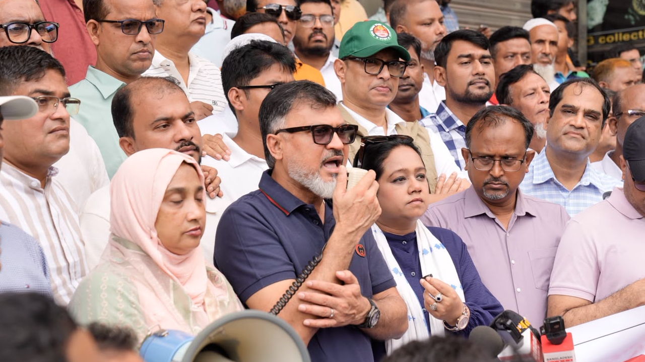পরিচ্ছন্ন নগর গড়তে সবার সহযোগিতা চাইলেন ডিএনসিসি প্রশাসক