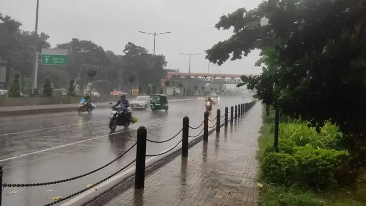 দুপুরের মধ্যে ঢাকা ও আশপাশের এলাকায় বজ্রবৃষ্টির আভাস