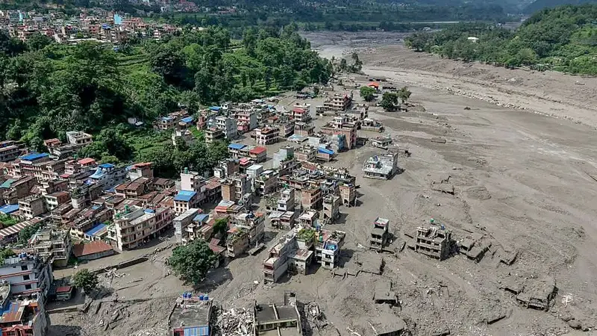 নেপাল-চীন সীমান্তে বারবার ভয়াবহ বন্যা ও ভূমিধসের ঘটনা কেন ঘটছে?